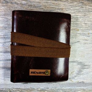 Men’s Nixon leather wallet
